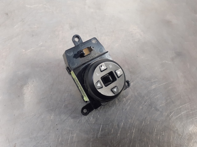 935301W000 HYUNDAI Блок управления зеркалами заднего вида, на двери купить в Павлоград