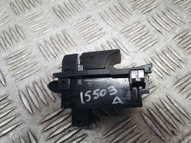 9355233 BMW Клавиша электромеханического стояночного тормоза купить в Павлоград