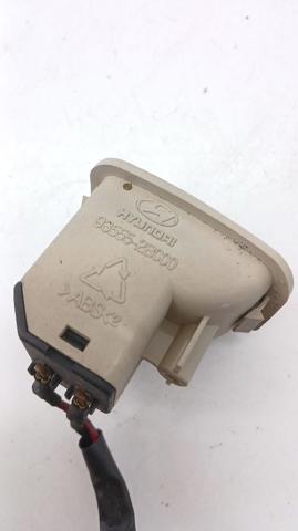 935552B000 HYUNDAI Ручка открывания замка (лючка) бензобака купить в Полтава