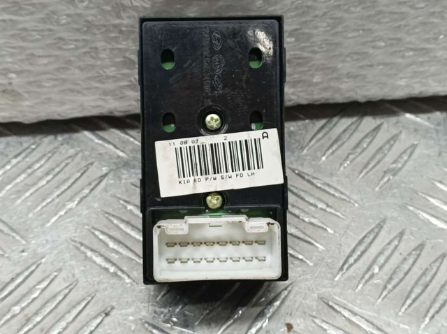 HYUNDAI 935701H021 в наличии Хмельницкий