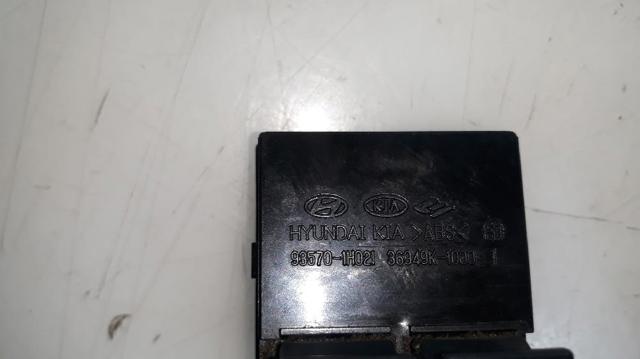 935701H021 HYUNDAI купить в Павлоград