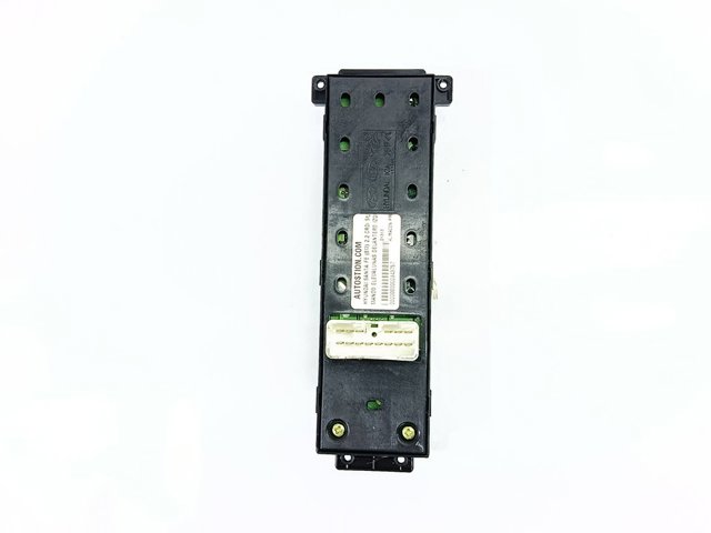 HYUNDAI 935702B700S4 Кнопочный блок управления стеклоподъемником передний левый в наличии Павлоград