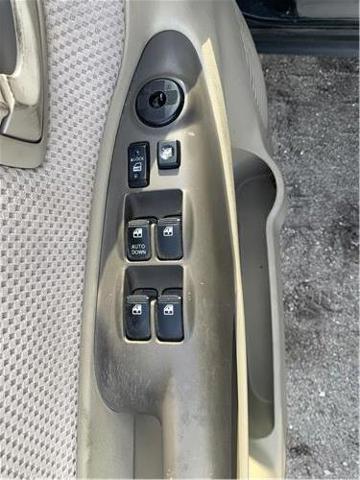 HYUNDAI 935702E250Z9 в наличии Ровно