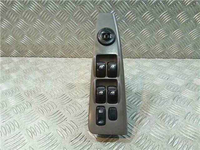 935702F200 HYUNDAI купить в Одесса