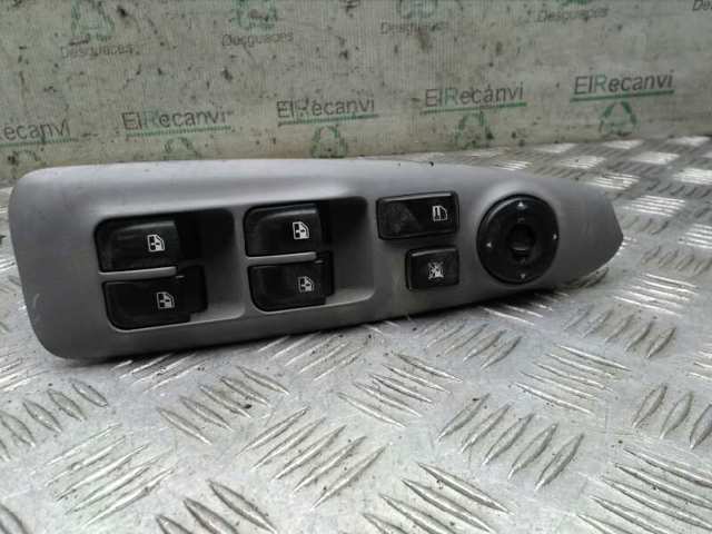 HYUNDAI 935702G100S8 в наличии Харьков