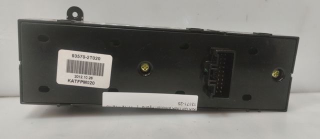 HYUNDAI 935702T020 в наличии Полтава