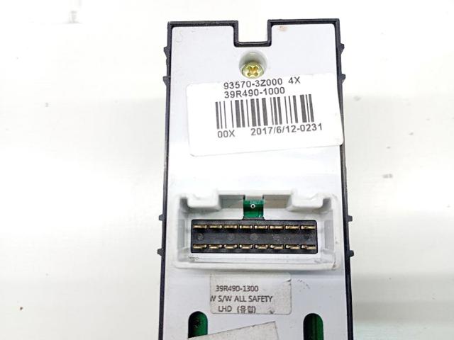 935703Z000 HYUNDAI купить в Днепр