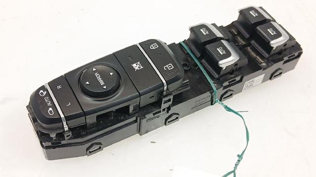 93570D4AG0BYF HYUNDAI купить в Днепр