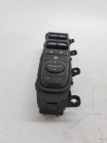 93570G5320 HYUNDAI Кнопочный блок управления стеклоподъемником передний левый купить в Ужгород