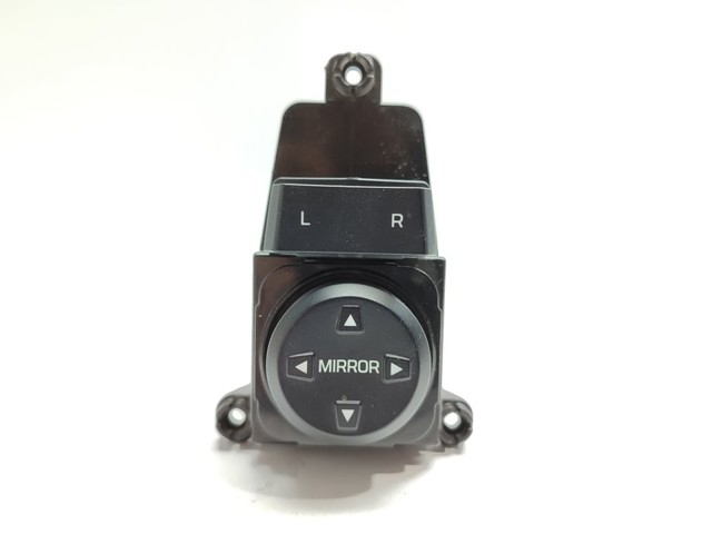 93573D3020 HYUNDAI купить в Киев