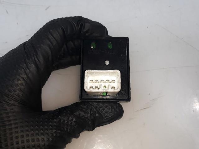 HYUNDAI 935752C100 в наличии Житомир