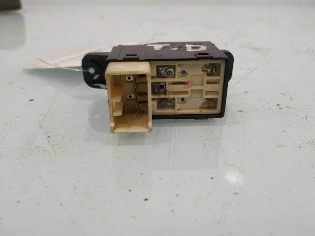 HYUNDAI 935753C010 в наличии Ирпень