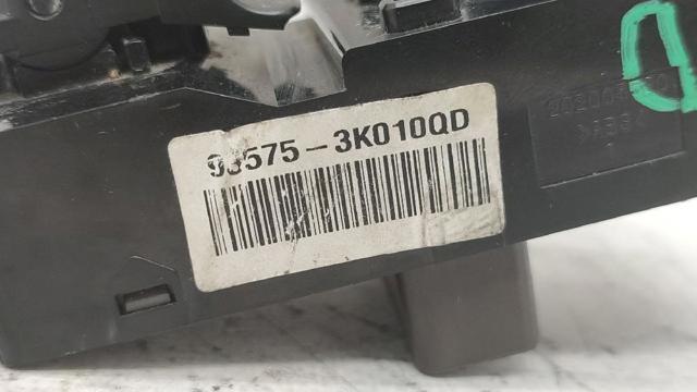 HYUNDAI 935753K010QD Блок управления зеркалами заднего вида, на двери в наличии Сумы