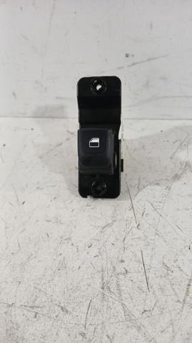 93576H8000 HYUNDAI Кнопка стеклоподъемника передняя купить в Полтава