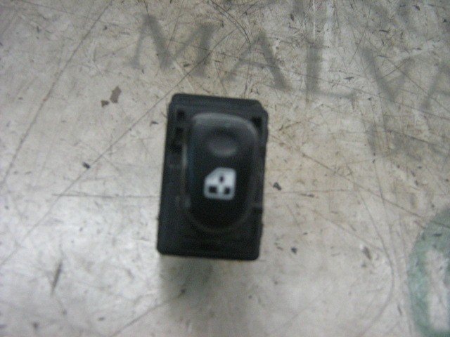 9358025000YN HYUNDAI купить в Украина