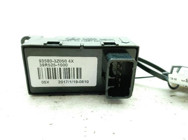 935803Z050 HYUNDAI купить в Тернополь