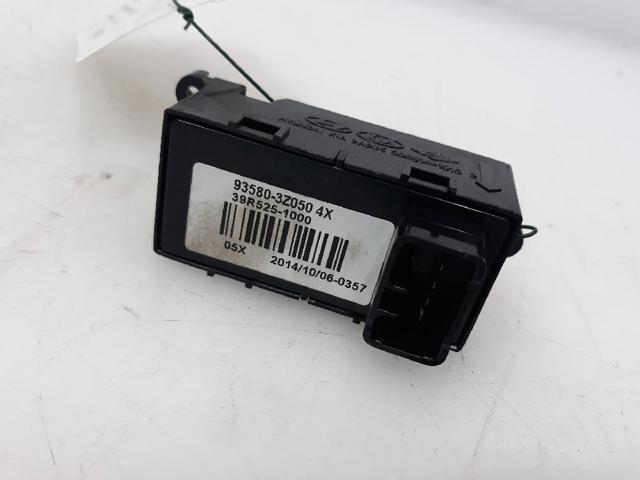 HYUNDAI 935803Z050 в наличии Украина