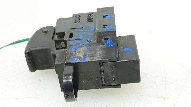 935804A000 HYUNDAI Кнопка включения мотора стеклоподъемника передняя правая купить в Ужгород