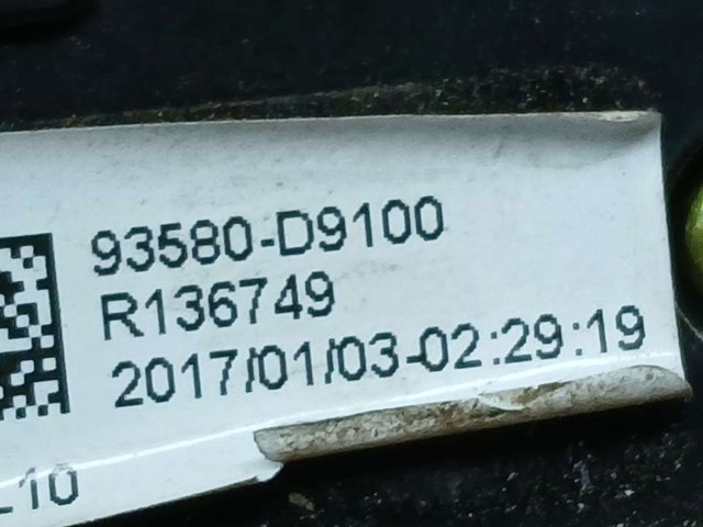 93580D9100 HYUNDAI Кнопочный блок управления стеклоподъемником задний левый купить в Чернигов