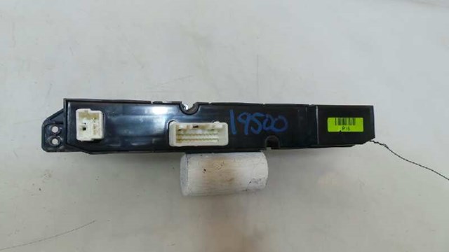 937001H010 HYUNDAI Кнопка включения аварийного сигнала купить в Полтава