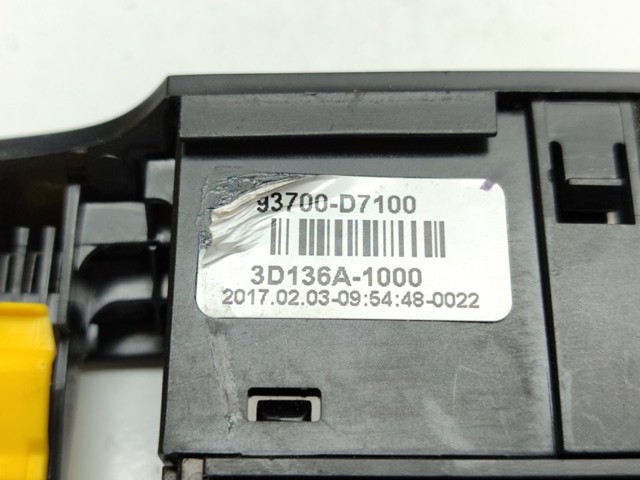 HYUNDAI 93700D7100 в наличии Харьков