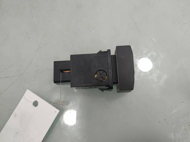 HYUNDAI 937103E000 Кнопка включения обогрева заднего стекла в наличии Винница