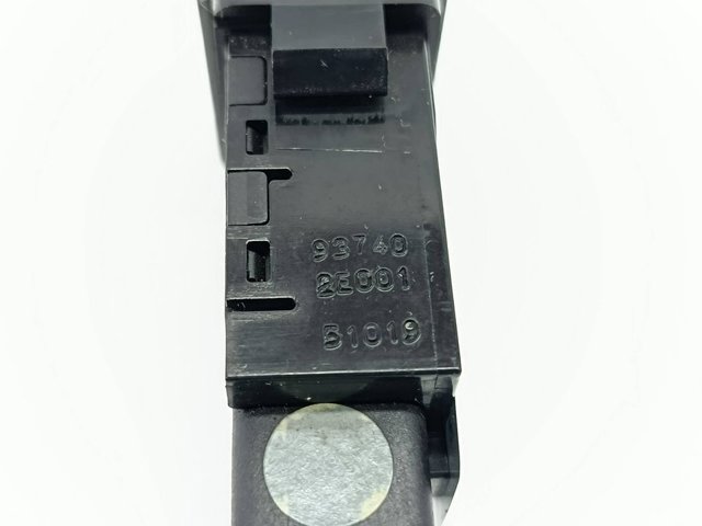 937402E001 HYUNDAI купить в Киев