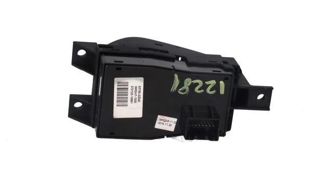 937663Z040 HYUNDAI купить в Чернигов