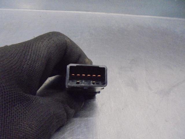 Botão de ativação do sinal de emergência 937901E000 Hyundai/Kia