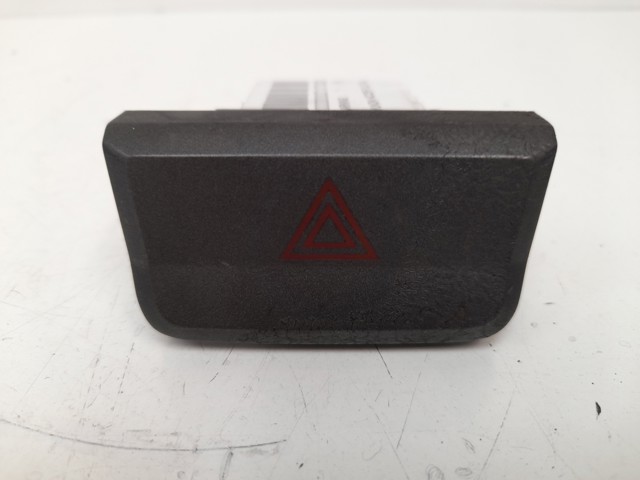 HYUNDAI 9379025000 Кнопка включения аварийного сигнала в наличии Хмельницкий