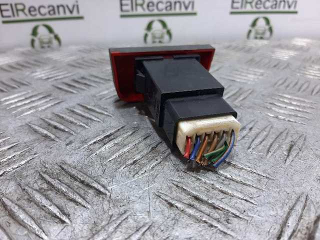9379025000 HYUNDAI Кнопка аварийки купить в Ирпень