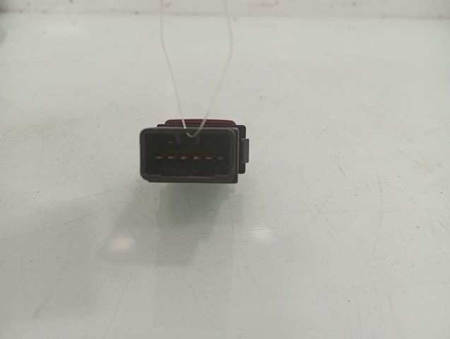 9379026500 HYUNDAI Кнопка включения аварийного сигнала купить в Тернополь
