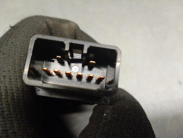 HYUNDAI 9379026500 Кнопка аварийки в наличии Ирпень