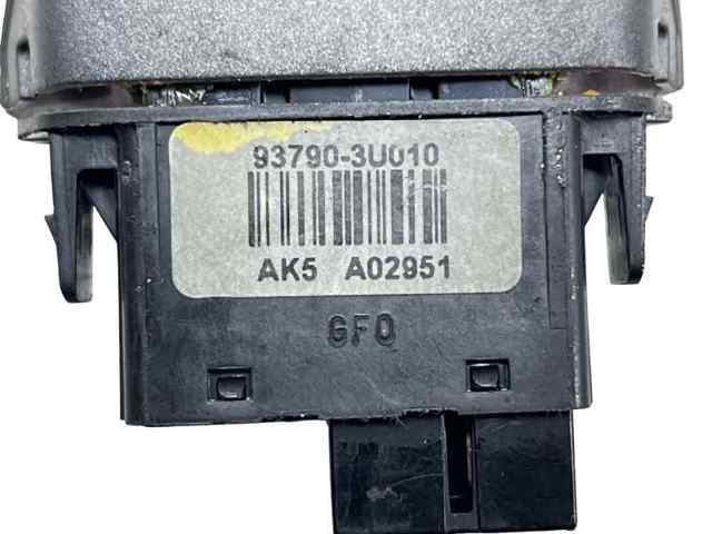 937903U010 HYUNDAI купить в Черновцы