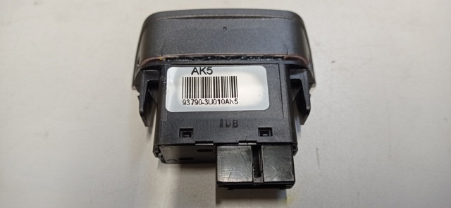 937903U010AK5 Кнопка аварийки купить Сумы