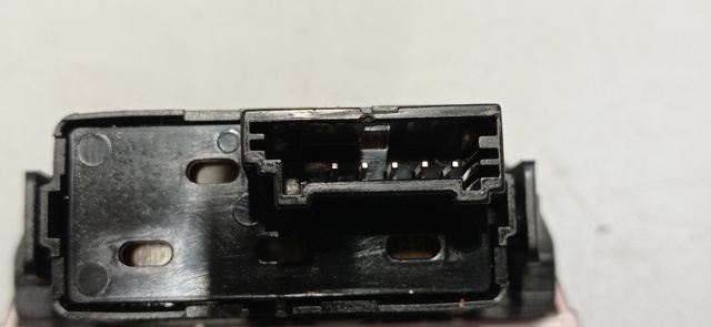 937903U010AK5 HYUNDAI Кнопка включения аварийного сигнала купить в Винница
