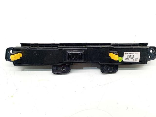 HYUNDAI 93790H8010WK Кнопка включения аварийного сигнала в наличии Винница