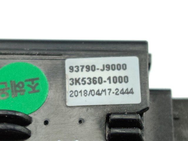 93790J9000 HYUNDAI Кнопка включения аварийного сигнала купить в Днепр