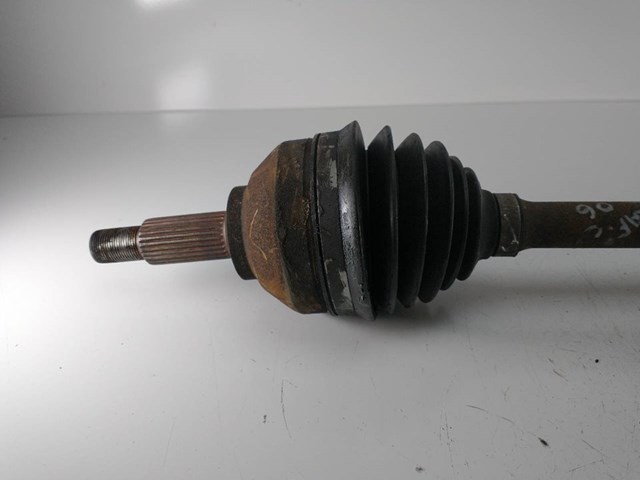 RENAULT 93856308 Правая полуось в наличии Полтава