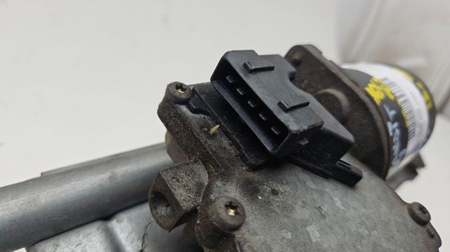 FORD 93BB17B571AC в наличии Ровно