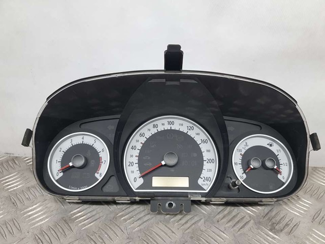 940031H011 HYUNDAI Панель приборов купить в Днепр