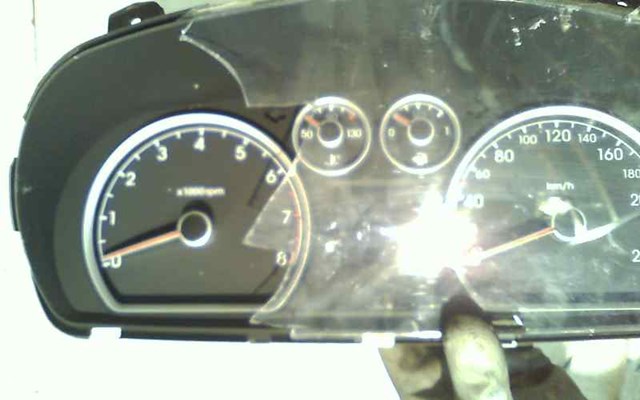HYUNDAI 940032L425 Панель приборов в наличии Винница
