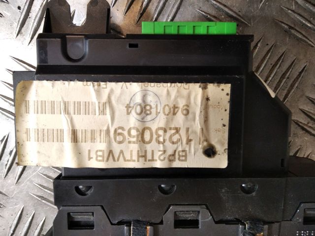 9401804 VOLVO купить в Полтава