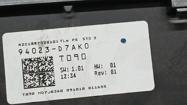 94023D7AK0 HYUNDAI Панель приборов купить в Ужгород