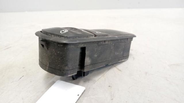 MERCEDES 9438200197 Кнопочный блок управления стеклоподъемником передний правый в наличии Днепр