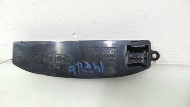 945002F100 HYUNDAI Часы салонные купить в Львов