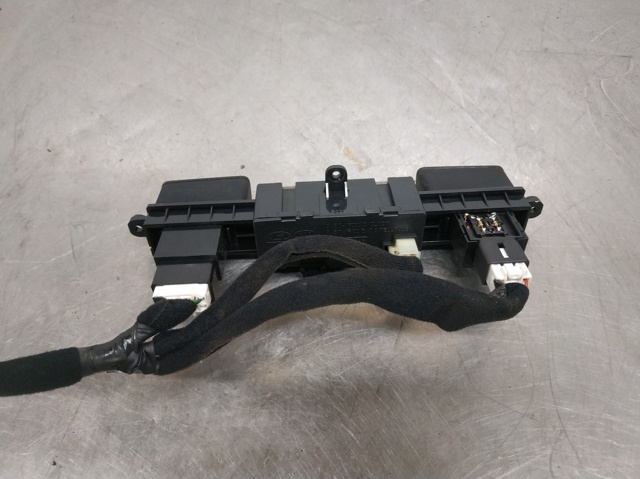 945101F000 HYUNDAI купить в Житомир