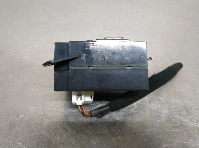 945103K000 HYUNDAI купить в Ужгород