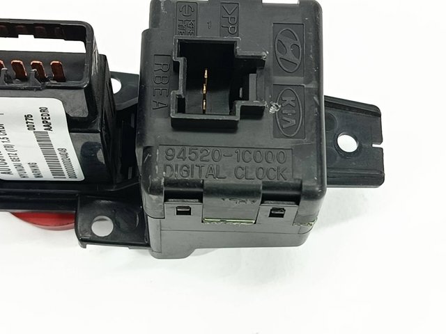 945201C000 HYUNDAI Часы салонные купить в Тернополь