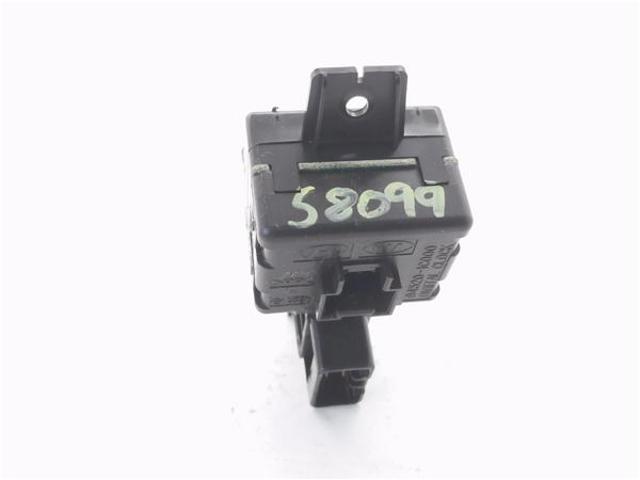 HYUNDAI 945201C000 Часы салонные в наличии Винница